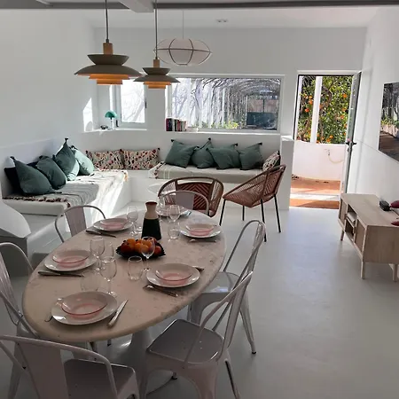 Charming House De Caparica Charneca (Setubal)