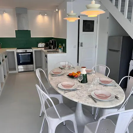 Villa Charming House De Caparica