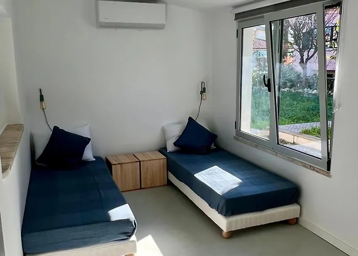 Charming House De Caparica